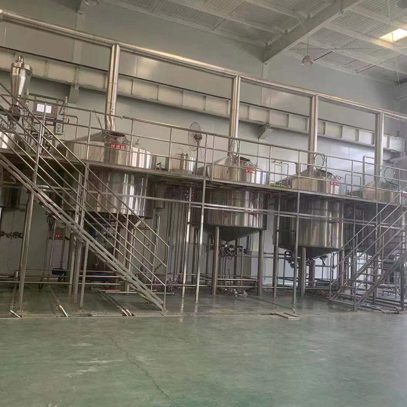 新兴精酿啤酒设备厂—平面布置、设备设计、制造、调试、培训等一条龙服务_COPY